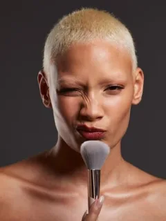 Contour Like a Pro: Your 2025 Guide to Face Sculpting - Cover Image
